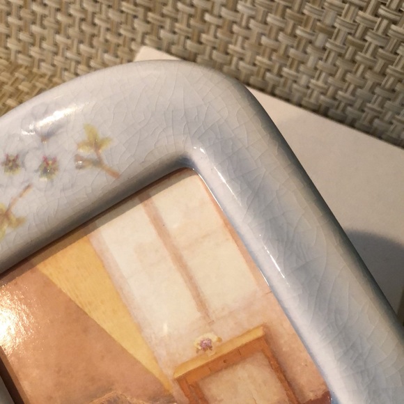 Small Vintage Blue Porcelain Floral Frame With Picture-Terragrafics California - Picture 6 of 12